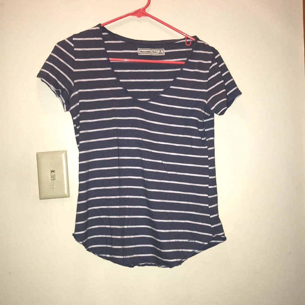 blue and white striped tee
